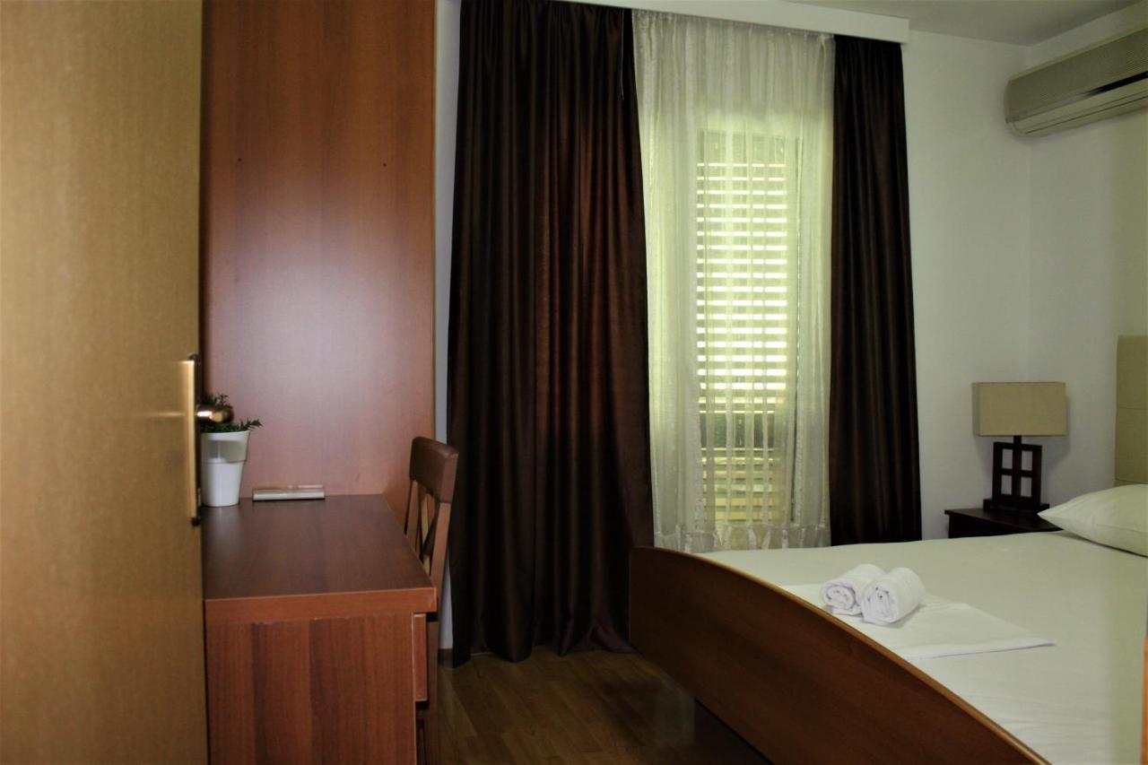 City Center Apartments Miro Makarska Extérieur photo